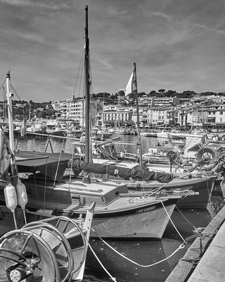 Cassis   |   2  /  22    |